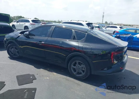 2025 Kia K4 Lxs from USA, damaged, VIN 3KPFT4DE0SE063141